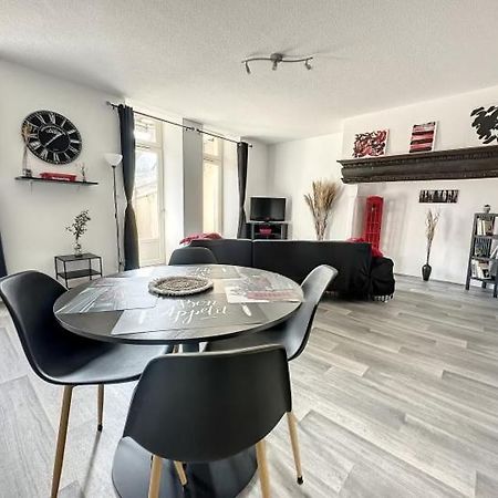 Residence Bury Tulle Bagian luar foto