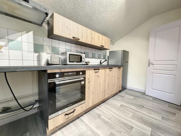 Residence Bury Tulle Bagian luar foto