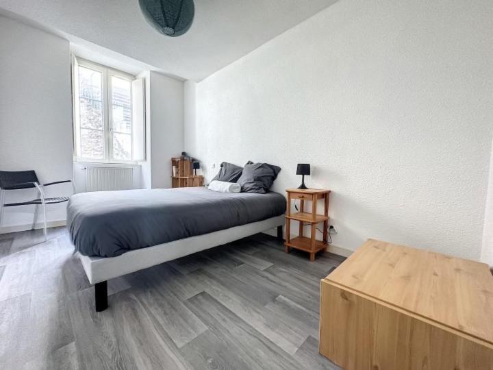 Residence Bury Tulle Bagian luar foto