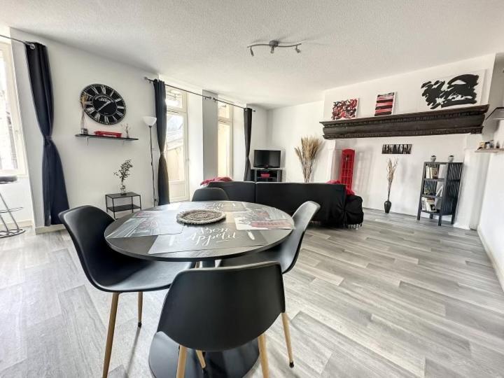 Residence Bury Tulle Bagian luar foto